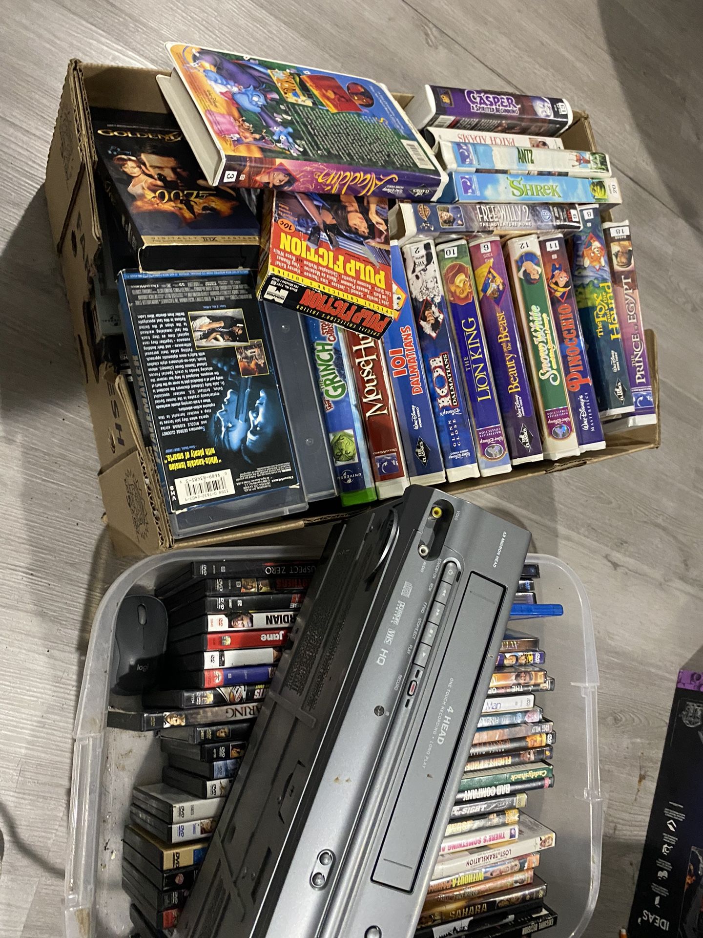 VCR Combo With Movies