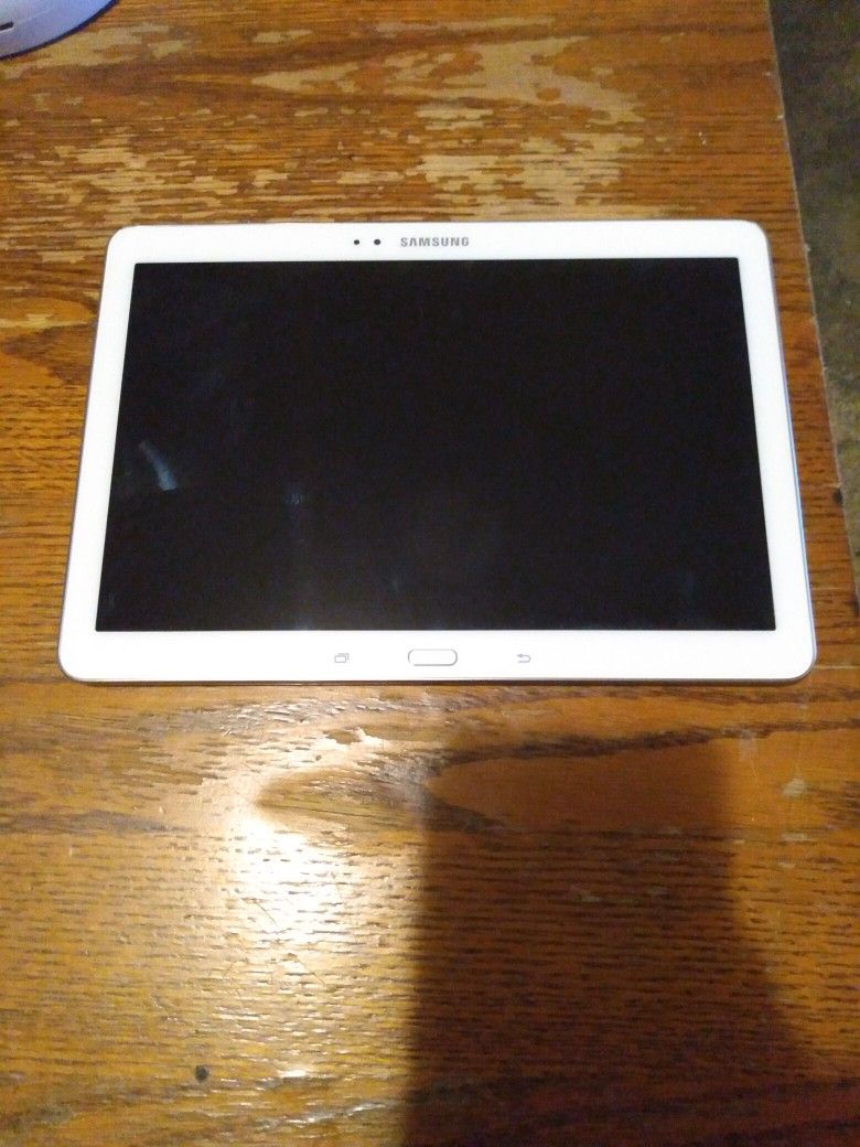 White 10.1 Inch Samsung Galaxy TabPro 