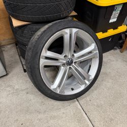 Volkswagen Mallory 19x9 rare wheels