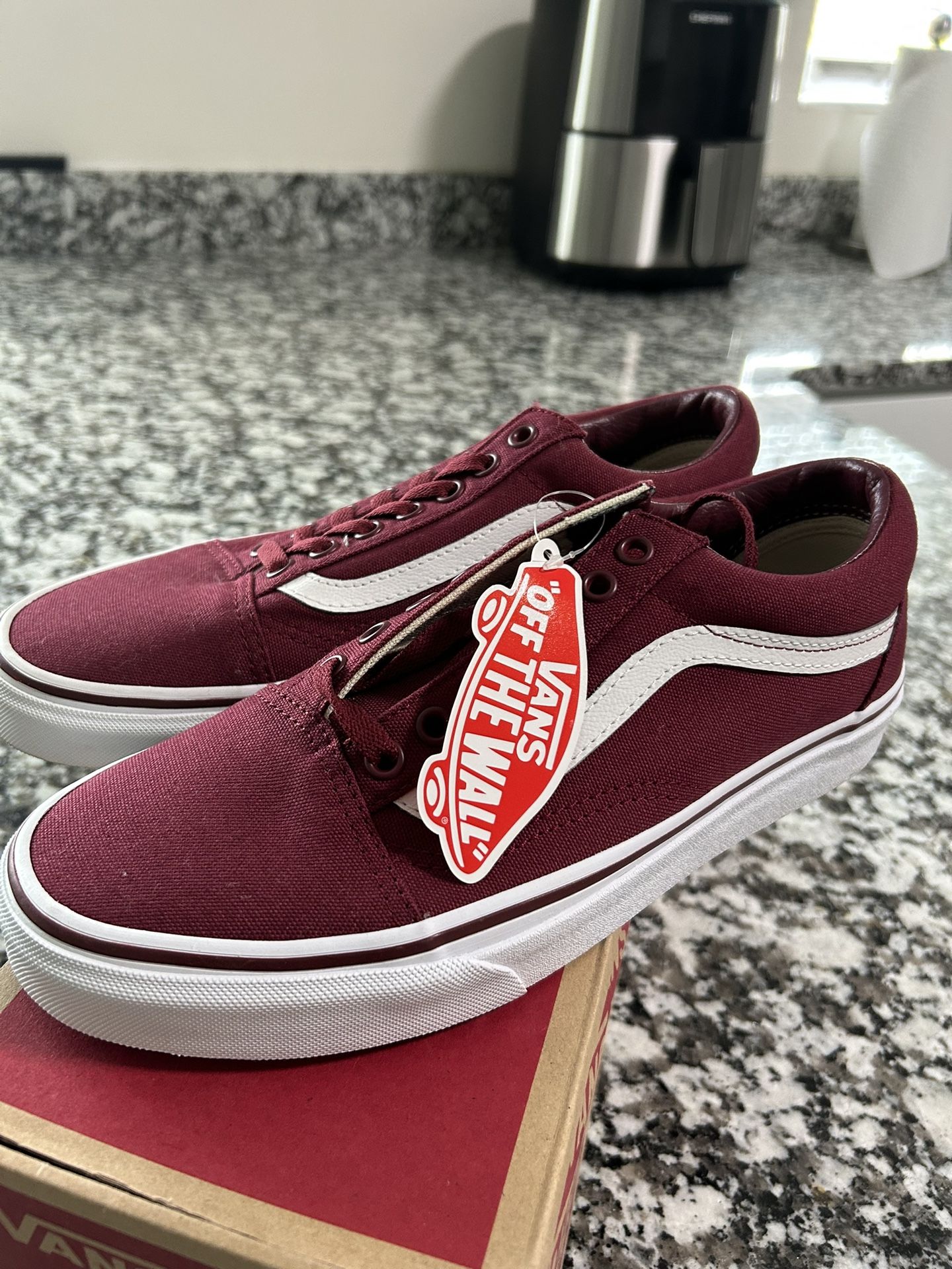 Vans men’s size 8. 