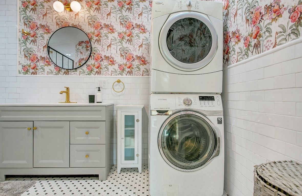 Wash Samsung and dryer Whirlpool Bundle