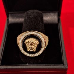 10kt Gold Mendoza Design Ring