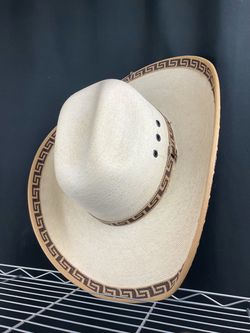 Sombrero hat cap lid