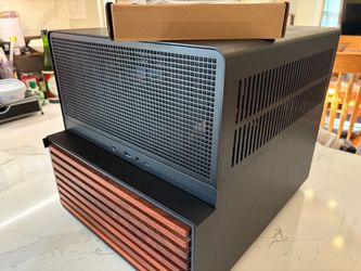 Jonsbo N5 NAS Case