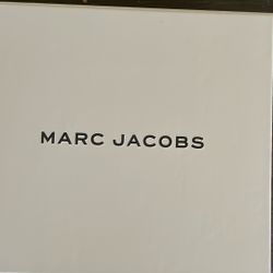Marc Jacobs Box