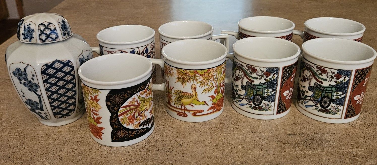 8 CHINESE TEACUPS AND SMALL GINGER JAR