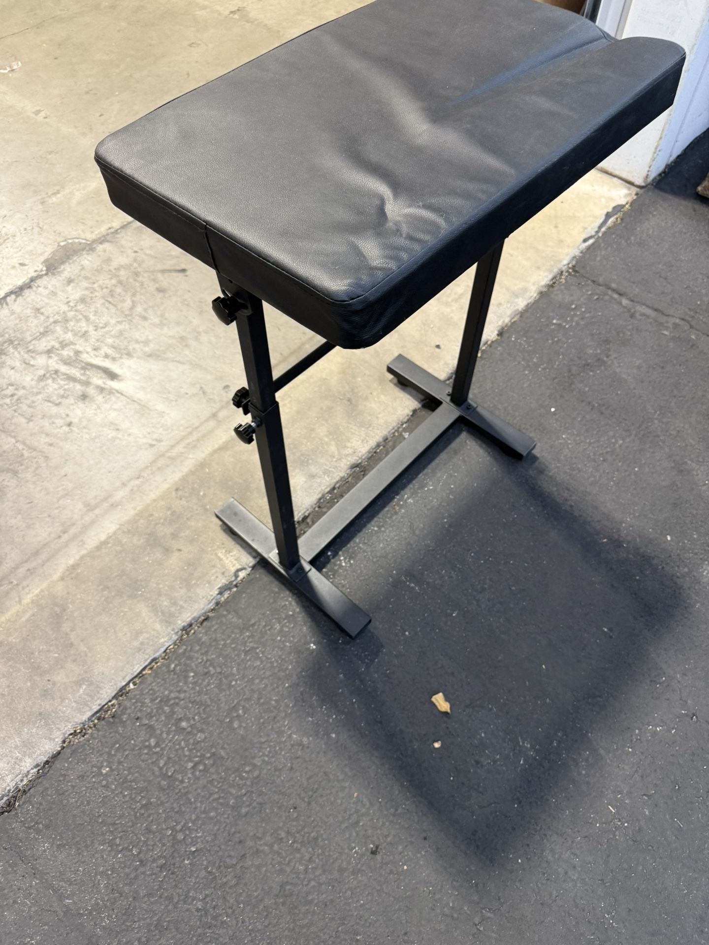 Tattoo Equipment And Massage Table