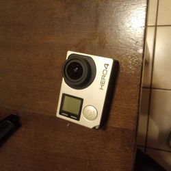 Hero4 