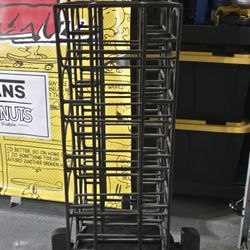 Wrought Iron 10 Bottle Wine Rack. 