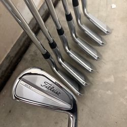 Titleist T200 Iron Set - (4i-PW)