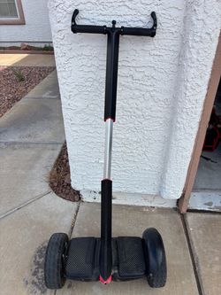 Hoverboard with Handle Bar Attachment