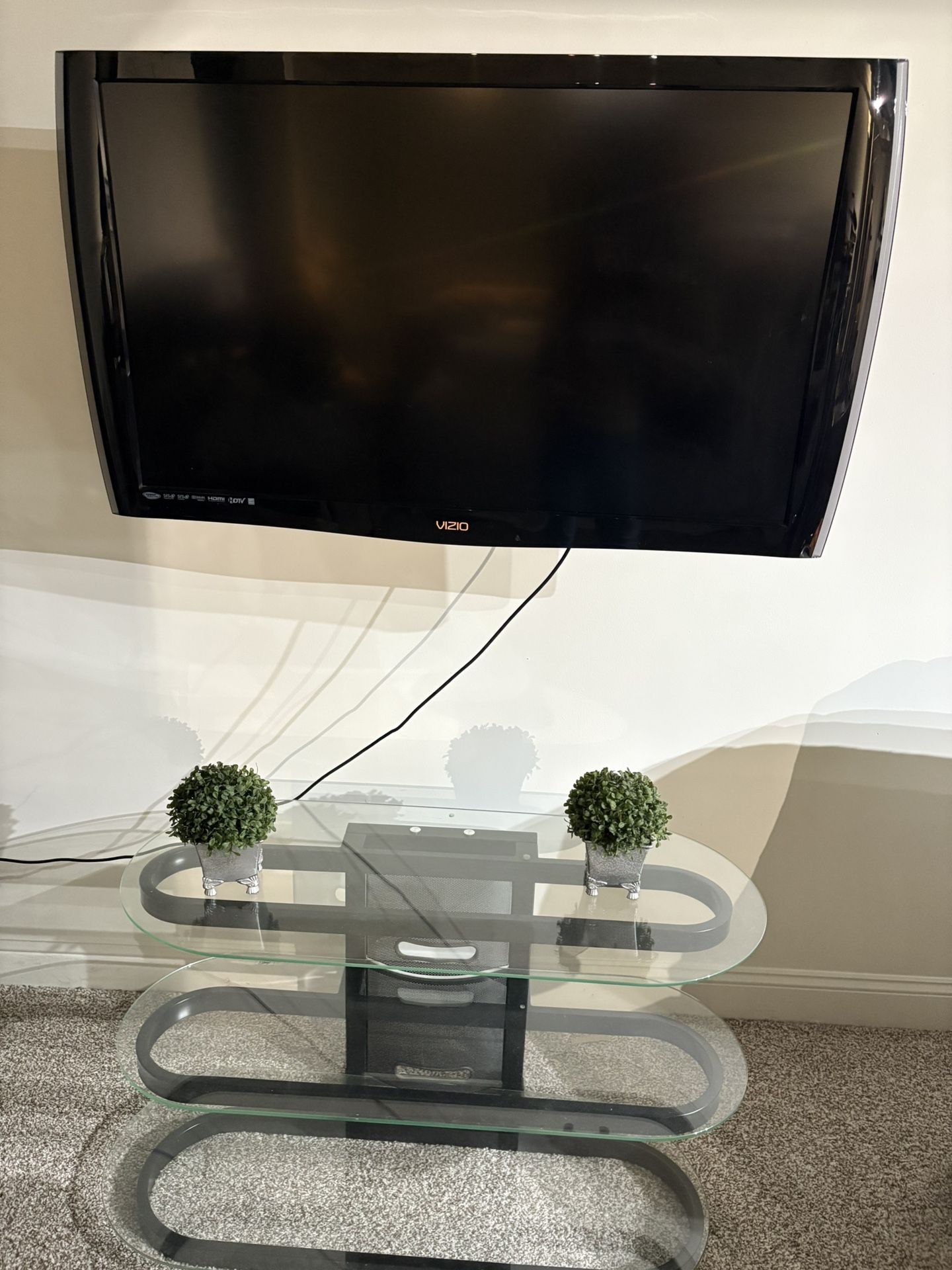 Glass TV Stand with Vizio TV - Must Sell Fast! (YES TV INCLUDED )