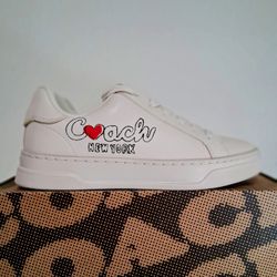 Coach Chalk Multi w/ Heart