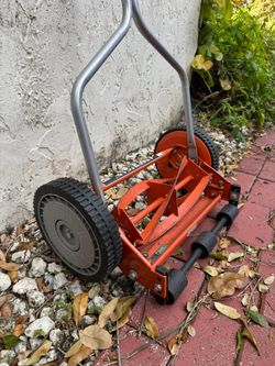Manual Lawn Mower