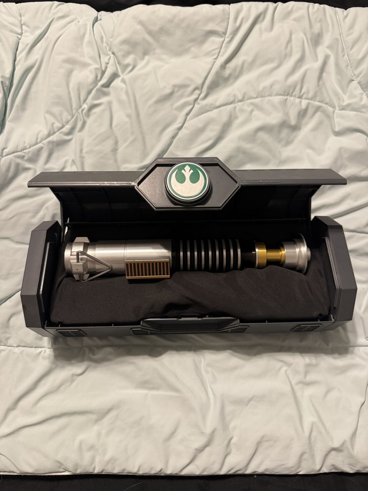 Galaxy’s edge Luke Skywalker Lightsaber