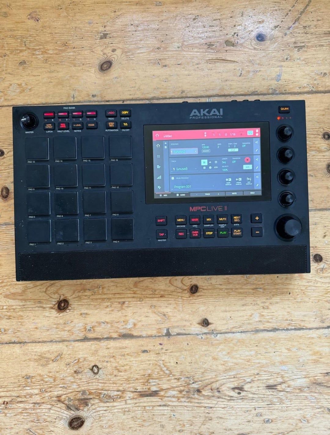 AKAI MPC Live 2 With 256 SSD 