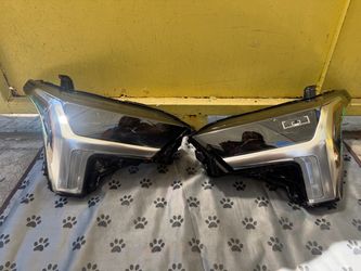 2022-2025 TOYOTA TUNDRA LH & RH HEADLIGHTS OEM