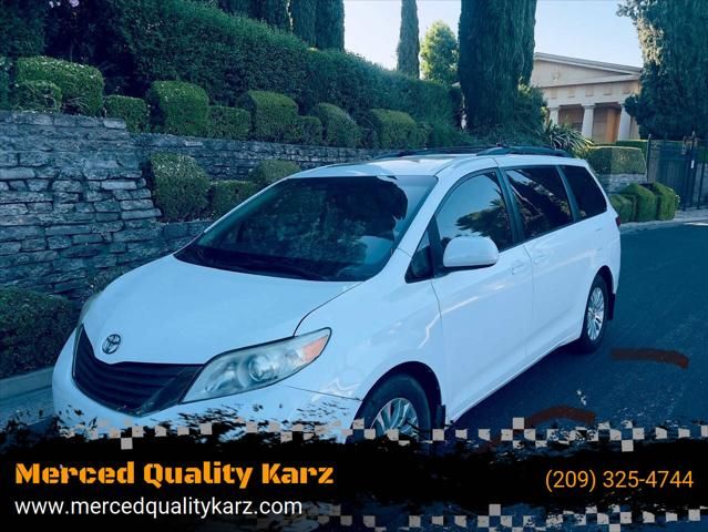 2011 Toyota Sienna