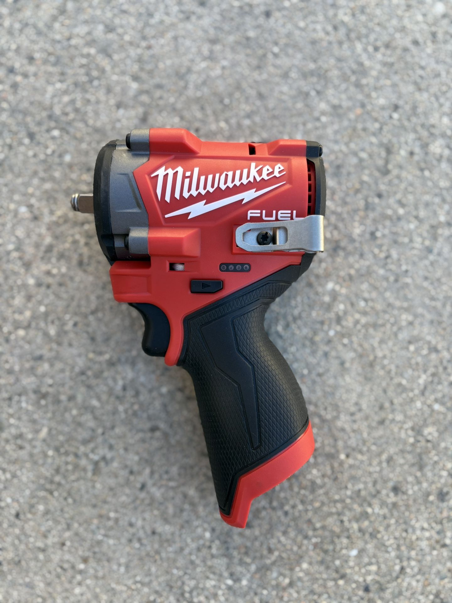 Milwaukee M-12 Fuel Stubby 3/8 Impact Wrench Tool Only. 2562-20
