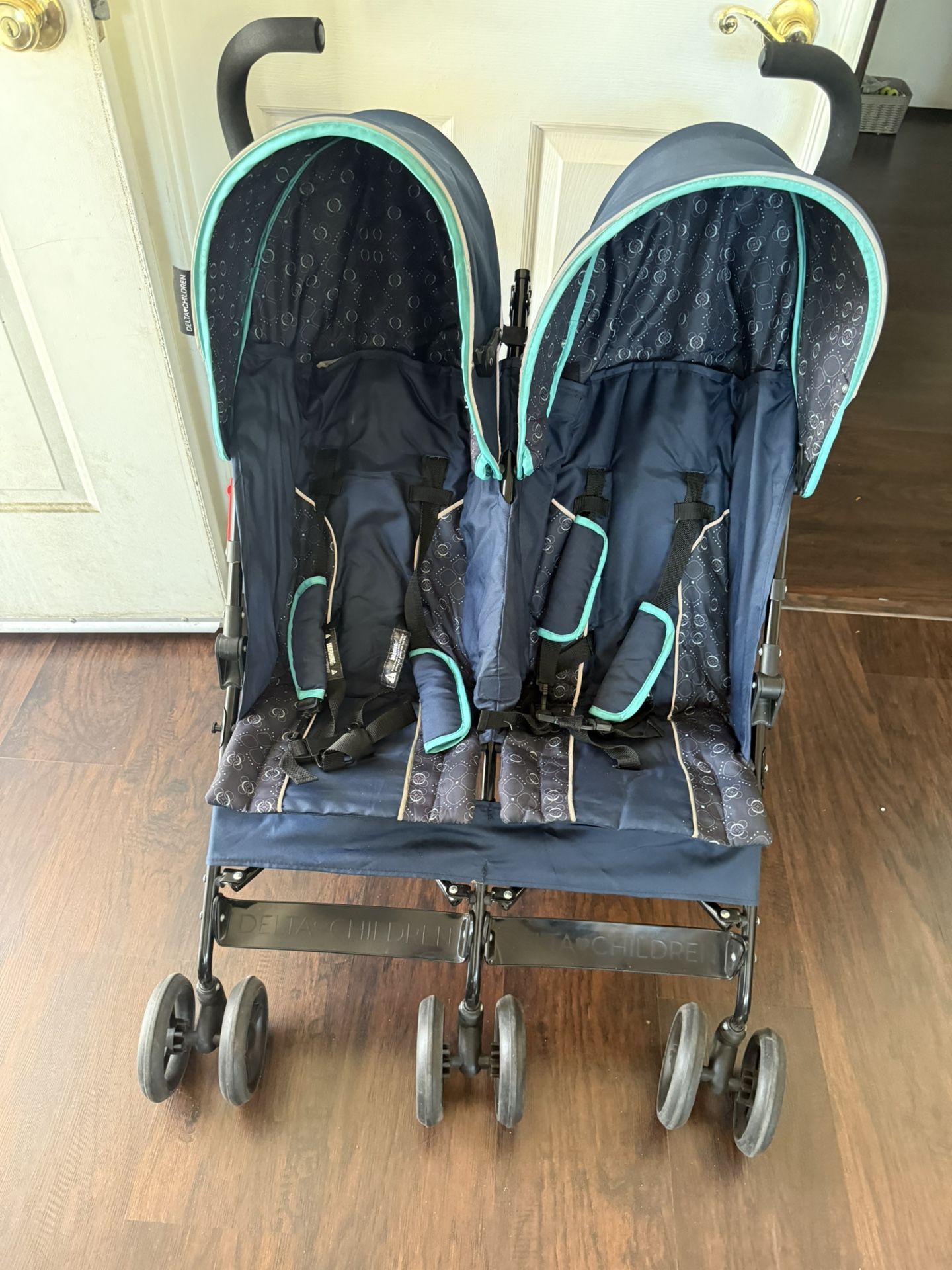Delta Children LX Side by Side Stroller 