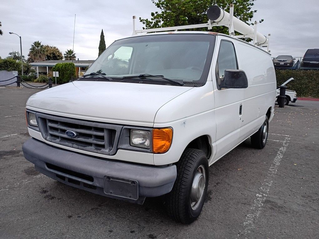 2006 Ford E-250