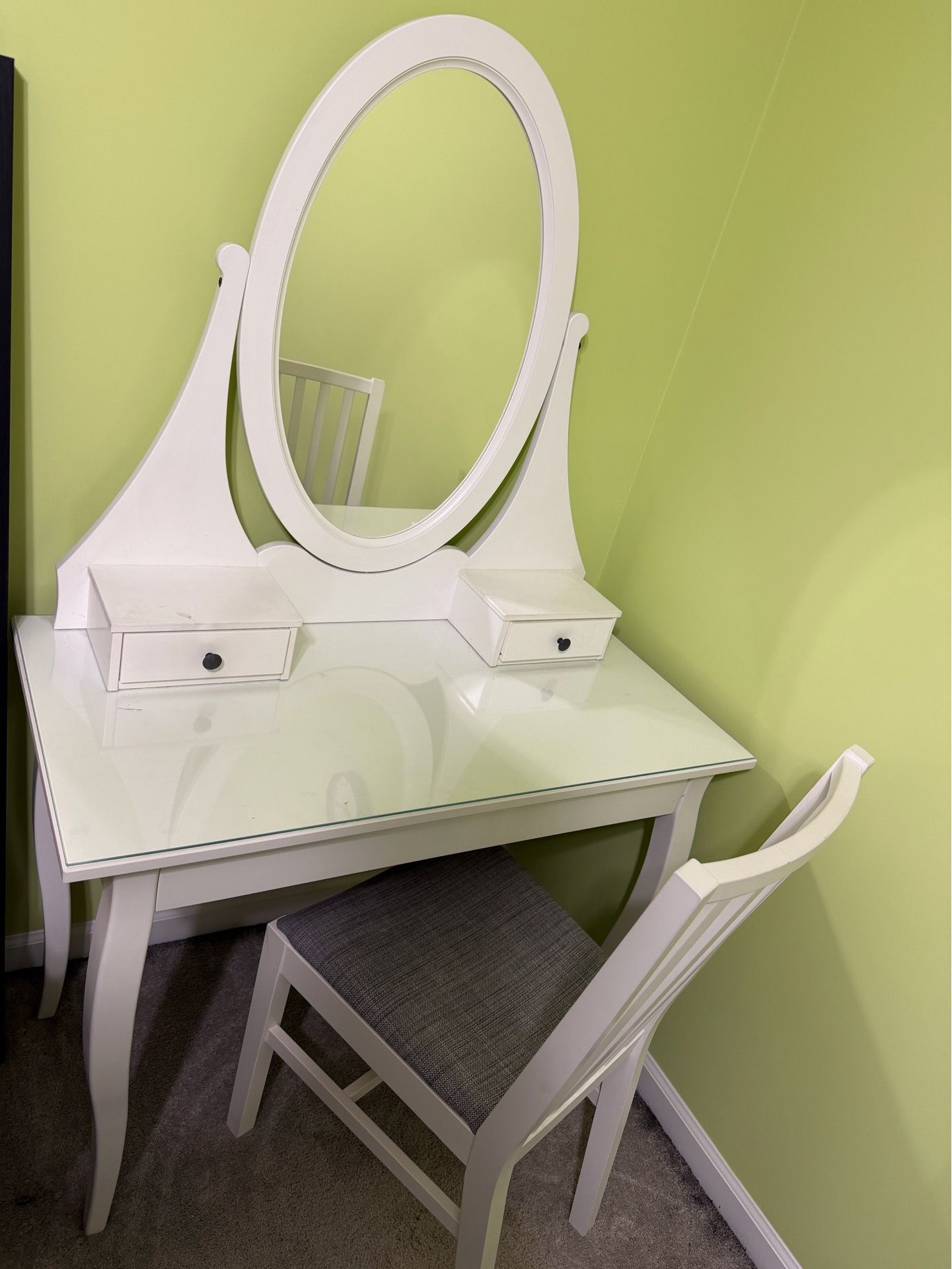 White Vanity Desk with Mirror + Stool – Great Condition!
