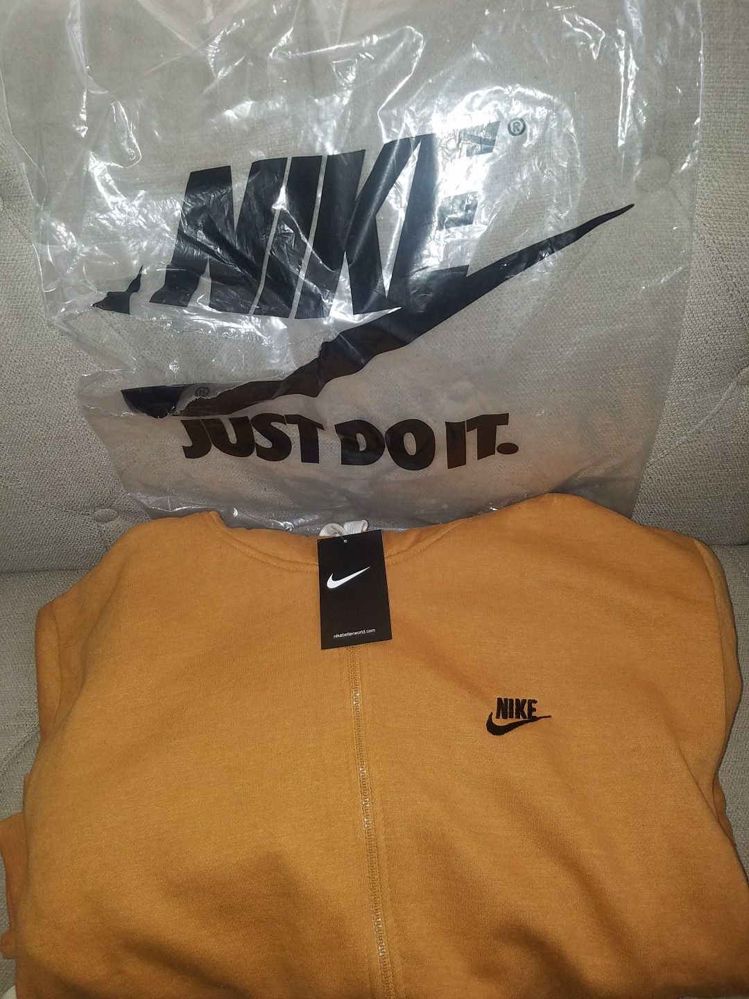 Men Large Wheat Nike Sweatsuit for Sale in Dallas, TX - OfferUp