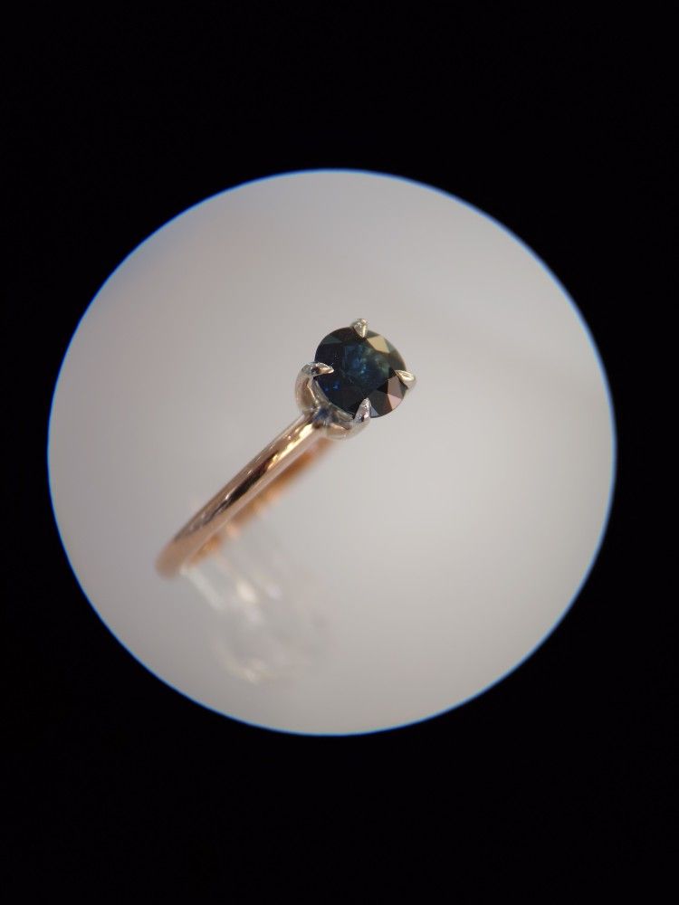1.00 CT Sapphire Solitaire Engagement Ring 