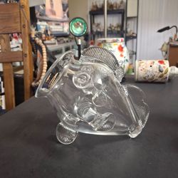Alfresco Emporium Style Clear Glass Fish-Shaped Bowl Filled W/Seashells, Perfect For Coastal Themed Decors Mint Condition 7"L X 5.5"W X 5.5"H