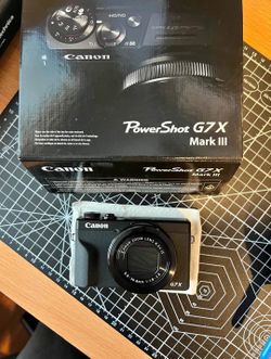 Canon Powershot G7X Mark III