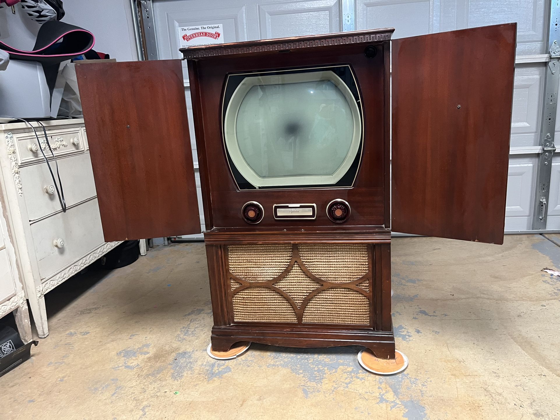 Sparton TV Receiver Model 5085