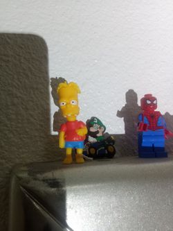 Mixed Toy Figures, the Simpsons and pokemon...