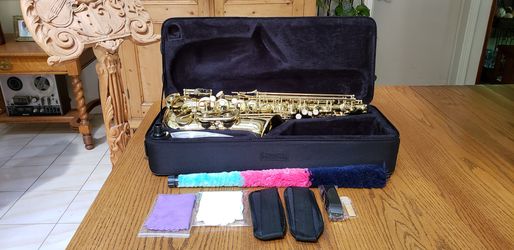 Selmer Alto Saxophone - New
