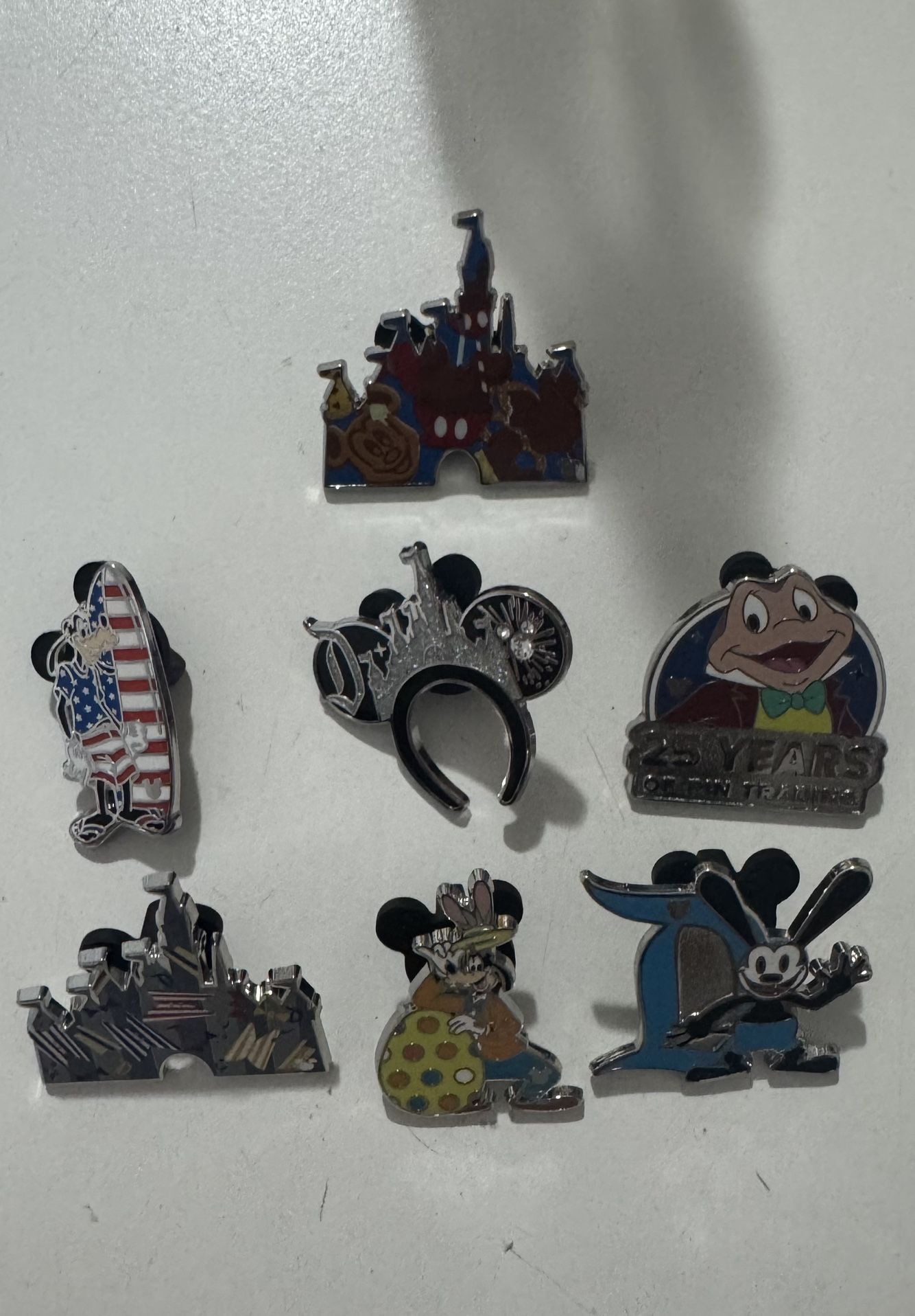 Disney Pins Wave A Mystery Pins Super Chaser