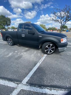 2004 Ford E-150