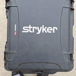 STRYKER NANUK 960 WATER PROOF/ DROP PROOF 