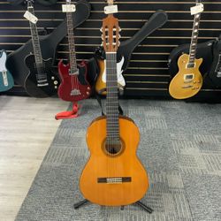 Yamaha CG101A Classical Guitar Natural 
