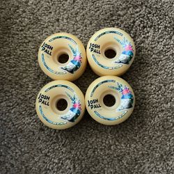 Brand New Sml Skate Wheels