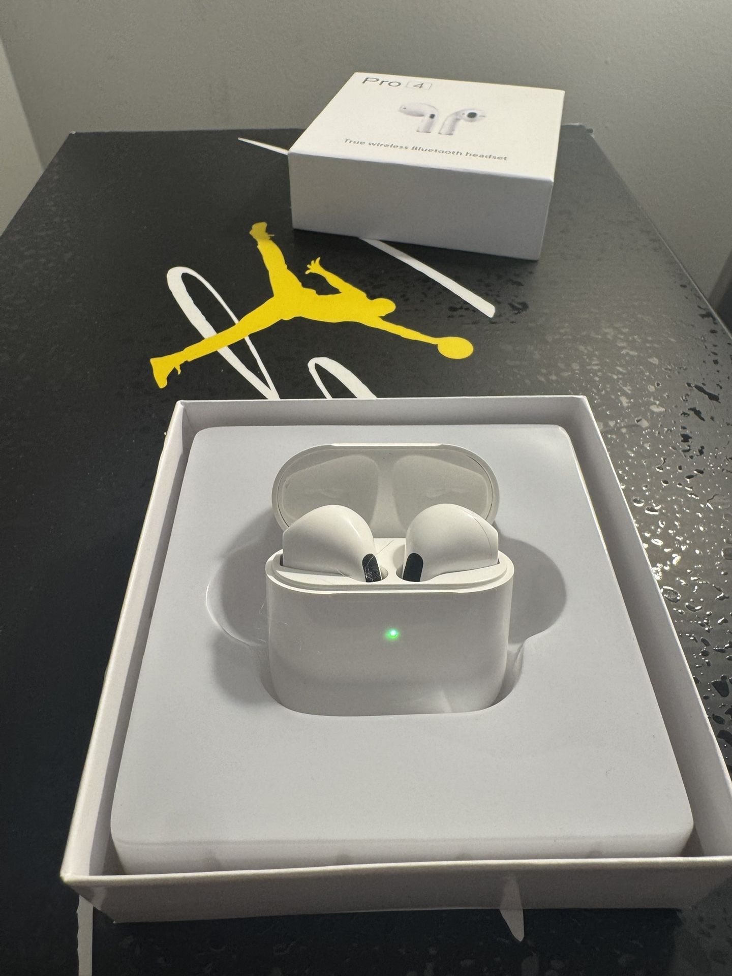 Air Pod Pros 4 Generation 