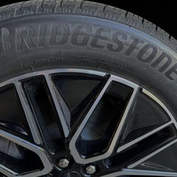 4 New Bridgestone  Alenza enliten A/S 02 Tires 225/55/R19
