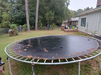 Trampoline