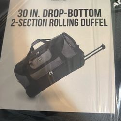 New 30" Travelers Club Rolling Duffel