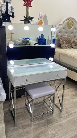 Vendo Vanity Estilo Hollywood Preguntar Por Precio