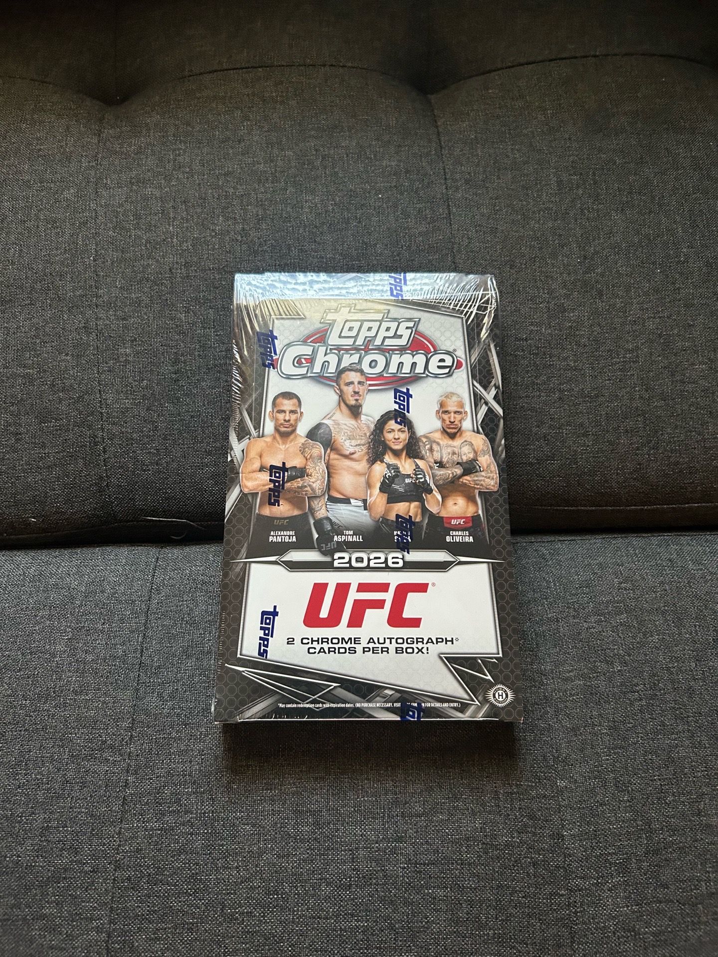 2026 Topps UFC Chrome Hobby Box