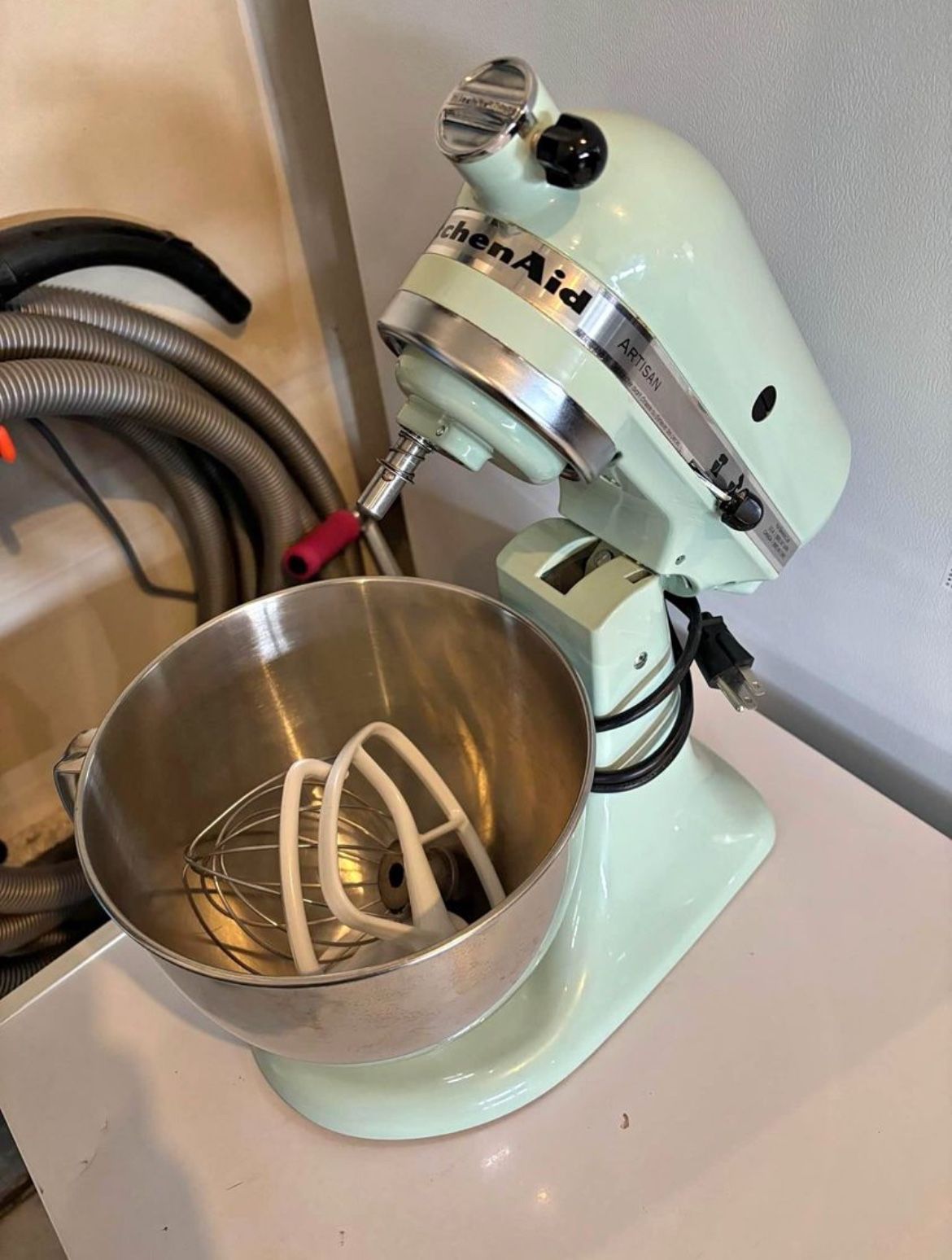 Kitchen aid artisan stand mixer