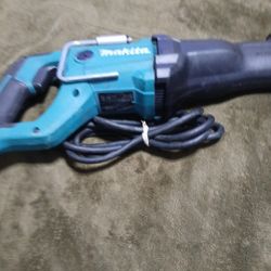 Makita Reciprocating Jr 30501  120v