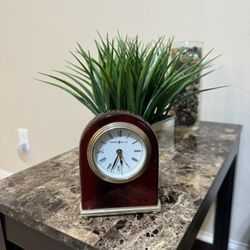Howard Miller Rosewood Table Clock 