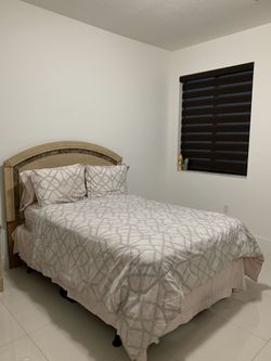4 pc. Full bedroom set with mattress