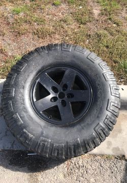 Spare tire LT315/75R16