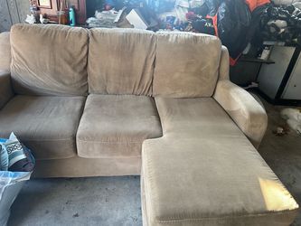 Sectional couch